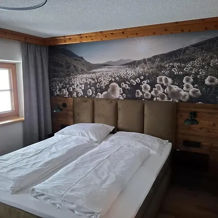 Appartments Kasermandl * トゥクス