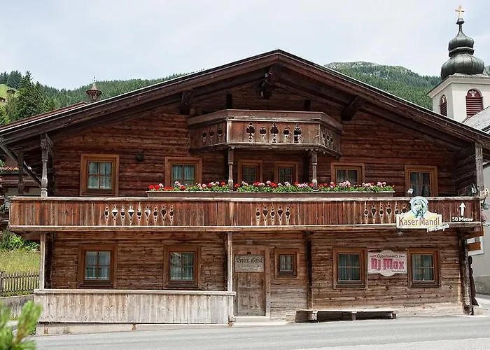 Appartments Kasermandl アパート *